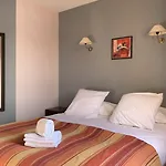 De Gaujac 3*