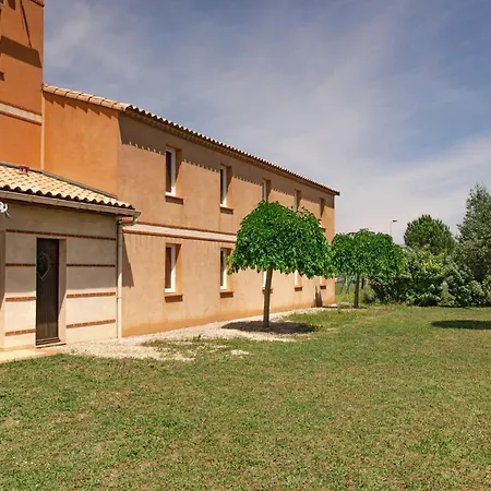 Hotel De Gaujac 3*