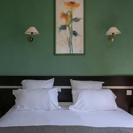 De Gaujac Hotel