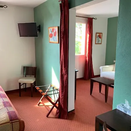 De Gaujac Hotel 3*
