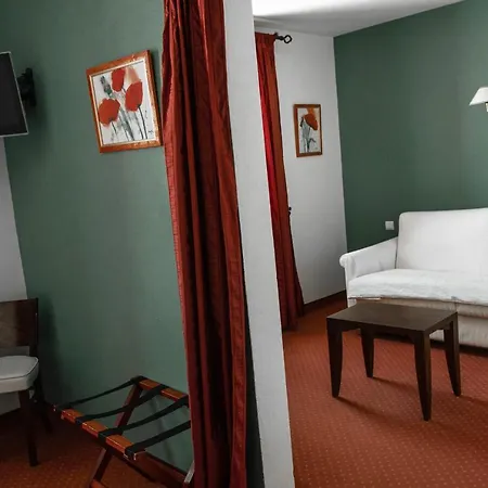 Hotel De Gaujac Lézignan-Corbières